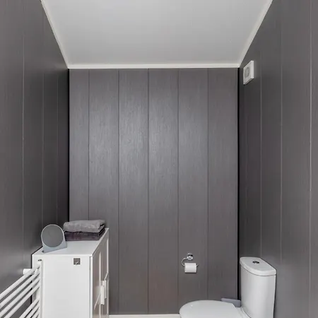 Family Luxury Retreat With Hot Tub York