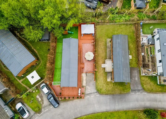 Family Luxury Retreat With Hot Tub