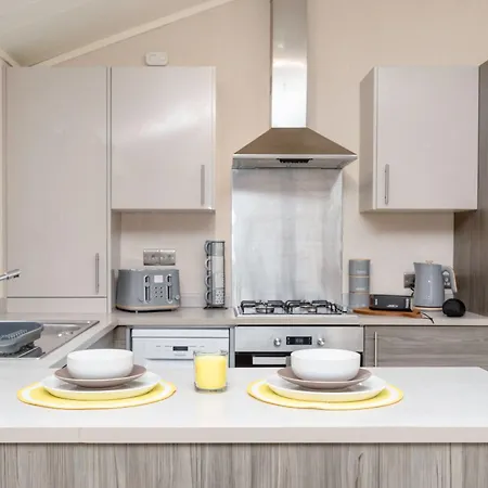 Appartement Family Luxury Retreat With Hot Tub York